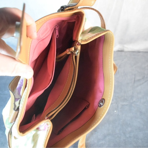 Relic Pink Floral Tan Faux Leather Trim Tote Purse Magnetic Snap Close Preowned - Picture 5 of 5